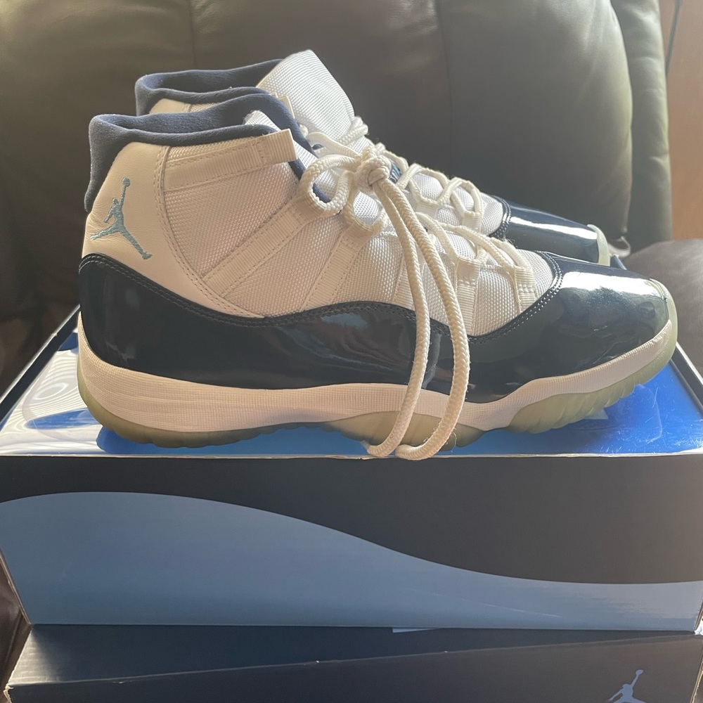 Jordan Win Like 82 Size: 11.5